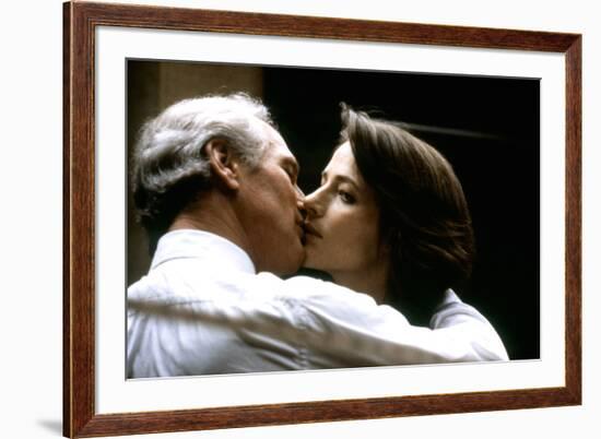 Le Verdict The Verdict by SidneyLumet with Paul Newman and Charlotte Rampling, 1982 (photo)-null-Framed Photo