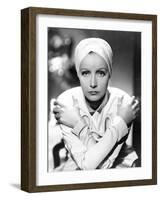 Le Voile des illusions THE PAINTED VEIL by Richard Boleslawski with Greta Garbo, 1934 (b/w photo)-null-Framed Photo