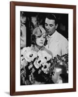 Le Voile des illusions THE PAINTED VEIL by Richard Boleslawski with Greta Garbo and George Brent, 1-null-Framed Photo