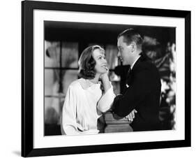 Le Voile des illusions THE PAINTED VEIL by Richard Boleslawski with Greta Garbo and Herbert Marshal-null-Framed Photo