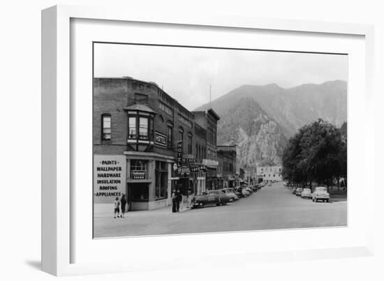 Leavenworth, WA Main Street View Photograph - Leavenworth, WA-Lantern Press-Framed Art Print