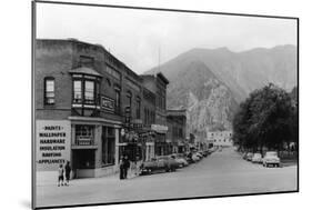 Leavenworth, WA Main Street View Photograph - Leavenworth, WA-Lantern Press-Mounted Art Print