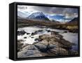 Canvas Black
