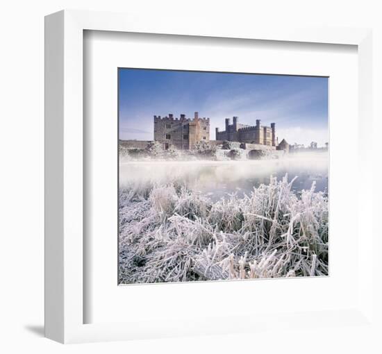 Leeds Castle-Kent-null-Framed Art Print