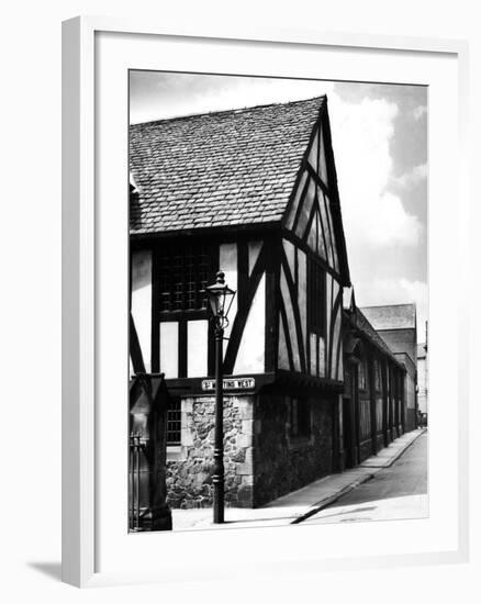 Leicester Guildhall-Fred Musto-Framed Photographic Print