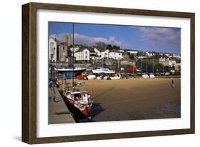 Leigh-On-Sea, Essex, England, United Kingdom-Jenny Pate-Framed Photographic Print