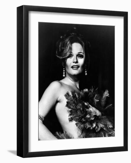 Lenny, Valerie Perrine, 1974-null-Framed Photo