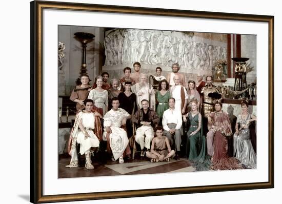 Leo Genn, Robert Taylor, Deborah Kerr, Peter Ustinov and Patricia Laffan around Mervyn LeRoy on the-null-Framed Photo