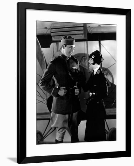 Les Ailes WINGS by WilliamWellman with Richard Arlen and Clara Bow, 1927 (Oscar, 1927) (b/w photo)-null-Framed Photo