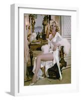 Les Ambitieux THE CARPETBAGGERS by Edward Dmytryk with Carroll Baker, 1964 (photo)-null-Framed Photo