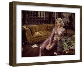 Les Ambitieux THE CARPETBAGGERS by Edward Dmytryk with Carroll Baker, 1964 (photo)-null-Framed Photo