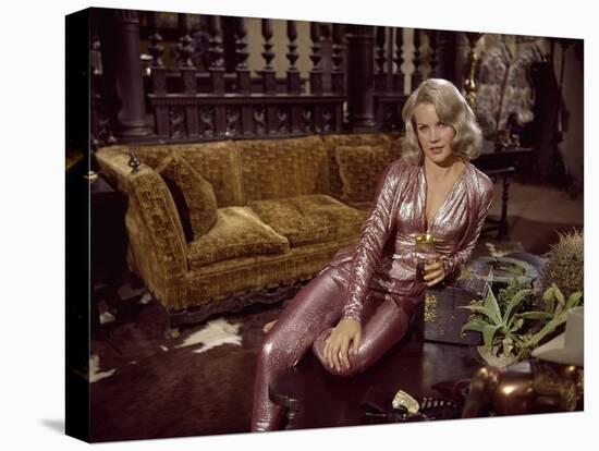 Les Ambitieux THE CARPETBAGGERS by Edward Dmytryk with Carroll Baker, 1964 (photo)-null-Stretched Canvas