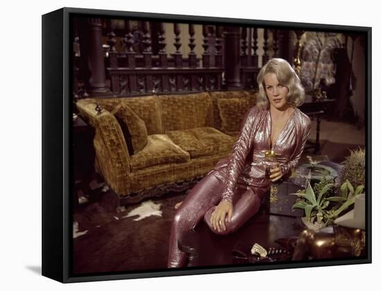 Les Ambitieux THE CARPETBAGGERS by Edward Dmytryk with Carroll Baker, 1964 (photo)-null-Framed Stretched Canvas