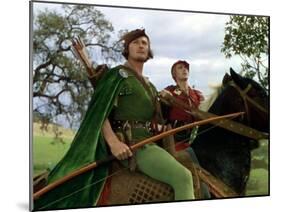 Les aventures by Robin des bois THE ADVENTURES OF ROBIN HOOD by MichaelCurtiz and WilliamKeighley w-null-Mounted Photo