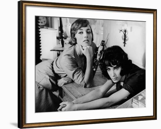 LES BONNES FEMMES (The Good Times Girls) by Claude Chabrol with Stephane Audran and Bernadette Lafo-null-Framed Photo