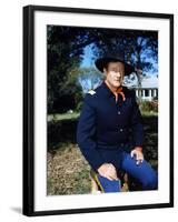 Les Cavaliers THE HORSE SOLDIERS by John Ford with John Wayne, 1959 (photo)-null-Framed Photo