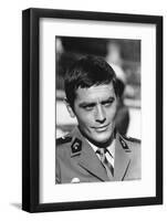 Les Centurions LOST COMMAND by MARK ROBSON with Alain Delon, 1966 (b/w photo)-null-Framed Photo