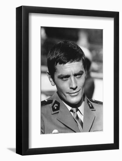 Les Centurions LOST COMMAND by MARK ROBSON with Alain Delon, 1966 (b/w photo)-null-Framed Photo