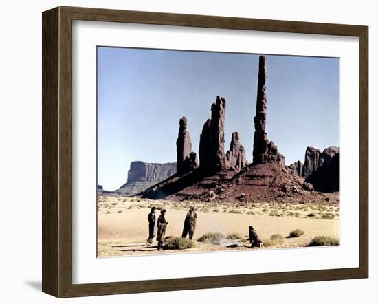 Les Cheyennes CHEYENNE AUTUMN by JohnFord, 1964 (photo)-null-Framed Photo