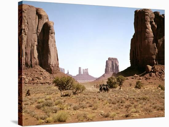 Les Cheyennes CHEYENNE AUTUMN by JohnFord, 1964 (photo)-null-Stretched Canvas