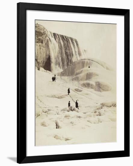 Les chutes du Niagara sous la neige-George Barker-Framed Giclee Print