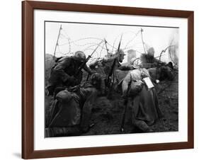 Les croix by bois (WOODEN CROSSES) by Raymond Bernard, 1931 (b/w photo)-null-Framed Photo