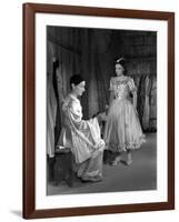 LES ENFANTS DU PARADIS directed by MarcelCarne with Jean-Louis Barrault and Maria Casares, 1944 (b/-null-Framed Photo