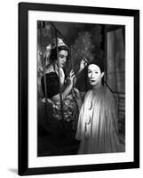 LES ENFANTS DU PARADIS directed by MarcelCarne with Maria Casares and Jean-Louis Barrault, 1944 (b/-null-Framed Photo