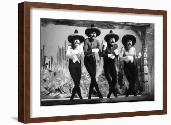 Les Freres Jacques Dans Le Film La Rose Rouge De Marcellopagliero 1951-null-Framed Photo