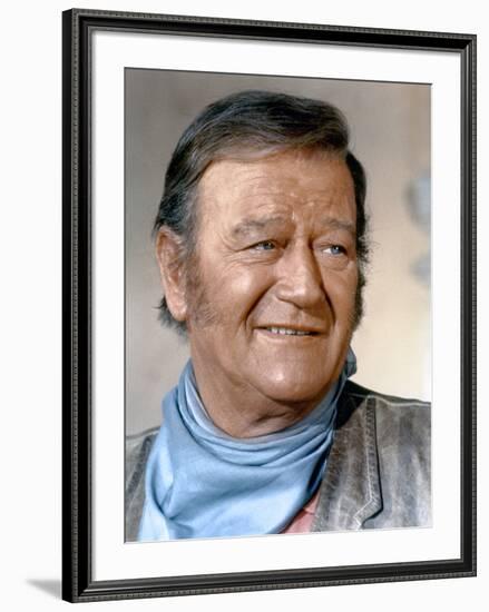 Les Geants by l'Ouest by AndrewV.McLaglen with John Wayne, 1969 --- UNDEFEATED by AndrewV.McLaglen-null-Framed Photo