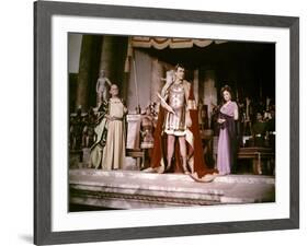 Les Gladiateurs (Demetrius and the Gladiators) by DelmerDaves with Jay Robinson and Susan Hayward,-null-Framed Photo