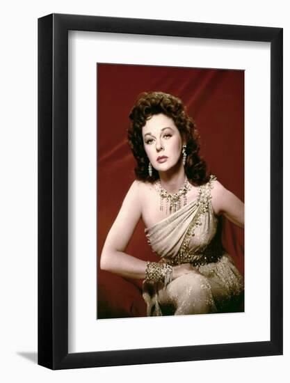 Les Gladiateurs (Demetrius and the Gladiators) by DelmerDaves with Susan Hayward, 1954 (photo)-null-Framed Photo