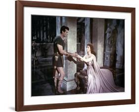 Les Gladiateurs (Demetrius and the Gladiators) by DelmerDaves with Victor Mature and Susan Hayward,-null-Framed Photo