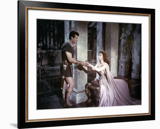 Les Gladiateurs (Demetrius and the Gladiators) by DelmerDaves with Victor Mature and Susan Hayward,-null-Framed Photo