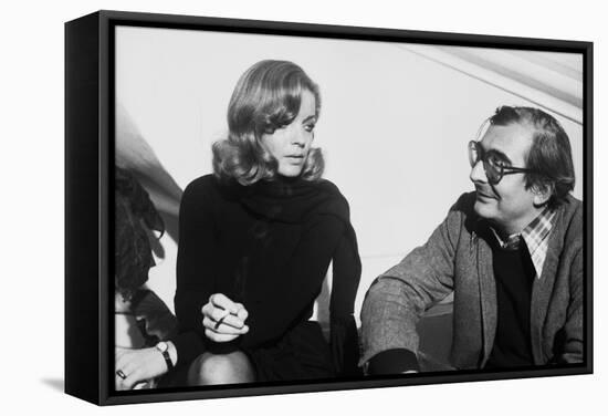 LES INNOCENTS AUX MAINS SALES, 1974 directed by CLAUDE CHABROL On the set, Romy Schneider and Claud-null-Framed Stretched Canvas