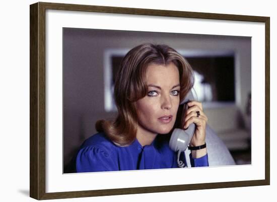 LES INNOCENTS AUX MAINS SALES, 1974 directed by CLAUDE CHABROL Romy Schneider (photo)-null-Framed Photo