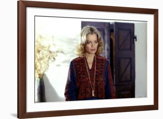 LES INNOCENTS AUX MAINS SALES, 1974 directed by CLAUDE CHABROL Romy Schneider (photo)-null-Framed Photo