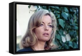 LES INNOCENTS AUX MAINS SALES, 1974 directed by CLAUDE CHABROL Romy Schneider (photo)-null-Framed Stretched Canvas