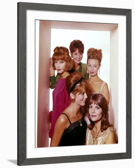 LES PARISIENNES, 1962 directed by MICHEL BOISROND, MARC ALLEGRET, Dany Saval, Francoise Arnoul, Dan-null-Framed Photo