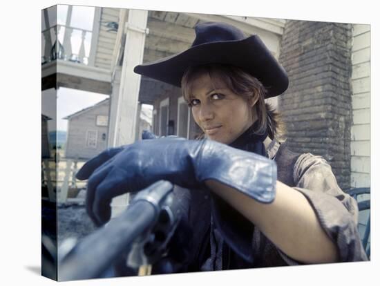 LES PETROLEUSE, 1971 directed by CHRISTIAN-JAQUE Claudia Cardinale (photo)-null-Stretched Canvas