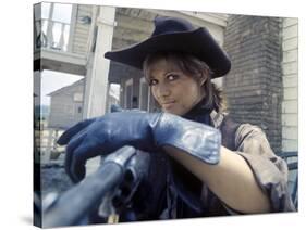 LES PETROLEUSE, 1971 directed by CHRISTIAN-JAQUE Claudia Cardinale (photo)-null-Stretched Canvas