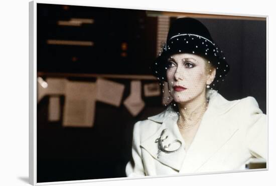 Les predateurs HUNGER by Tony Scott with Catherine Deneuve, 1983 (photo)-null-Framed Photo