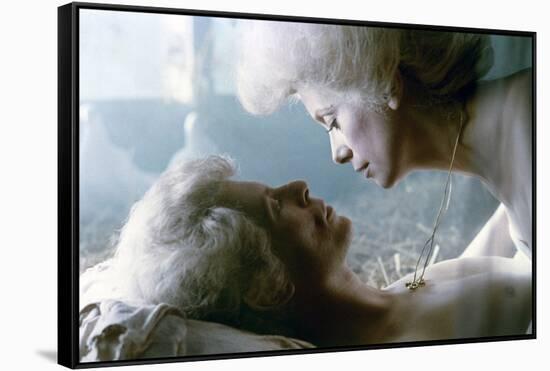 Les Predateurs The Hunger by Tony Scott with David Bowie, Catherine Deneuve, 1983 (photo)-null-Framed Stretched Canvas