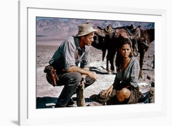 Les Professionnels THE PROFESSIONALS by Richard Brooks with Robert Ryan and Claudia Cardinale, 1966-null-Framed Photo