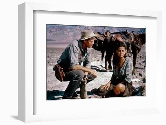 Les Professionnels THE PROFESSIONALS by Richard Brooks with Robert Ryan and Claudia Cardinale, 1966-null-Framed Photo
