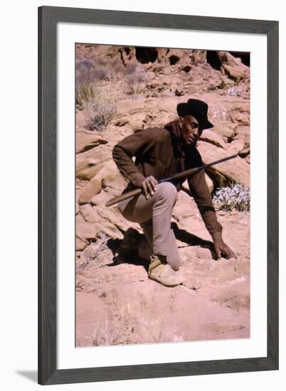 Les Professionnels THE PROFESSIONALS by Richard Brooks with Woody Stroder, 1966 (photo)-null-Framed Photo