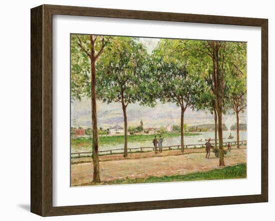 Les Promenade des Marronniers, St Cloud, 1878-Alfred Sisley-Framed Giclee Print