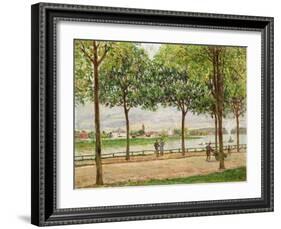 Les Promenade des Marronniers, St Cloud, 1878-Alfred Sisley-Framed Giclee Print