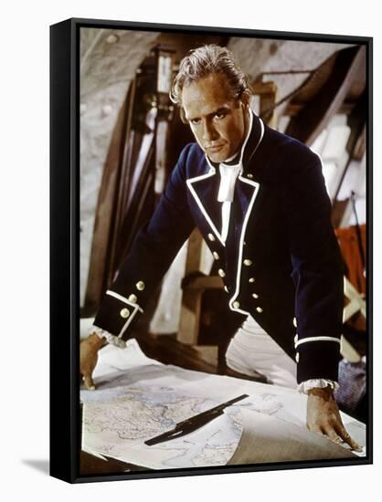 Les revoltes du Bounty Mutiny on the Bounty by LewisMilestone with Marlon Brando, 1962 (photo)-null-Framed Stretched Canvas