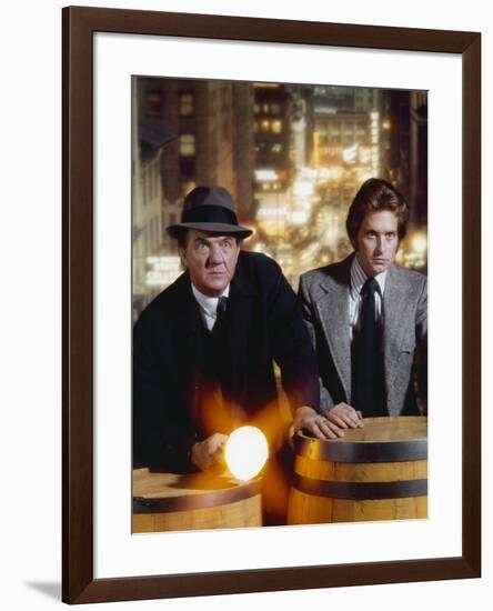 Les Rues by San Francisco THE STREETS OF SAN FRANCISCO with Karl Malden and Michael Douglas, 1972-7-null-Framed Photo